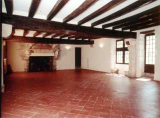 Fiche d&eacute;taill&eacute;e salle "Salle de réunion (RdC Prieuré)"